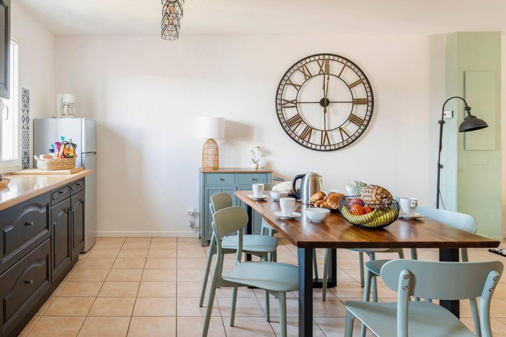 Le N5 Des Hauts De Sarlat Apt Duplex Clim, Piscine, Parking المظهر الخارجي الصورة