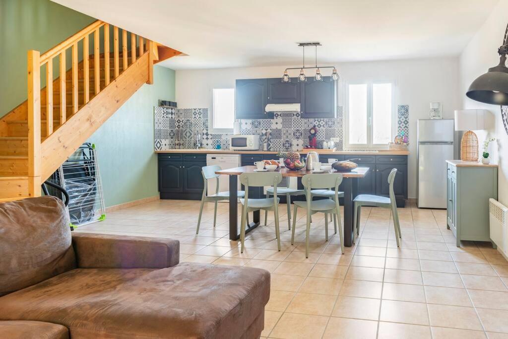 Le N5 Des Hauts De Sarlat Apt Duplex Clim, Piscine, Parking المظهر الخارجي الصورة